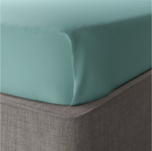 Indlæs billede til gallerivisning Slidstærkt glat lagen i polyester/bomuld – nemt at vedligeholde